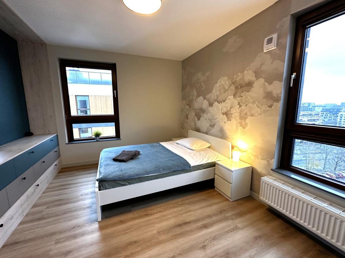 Apartament Lotnisko Chopina Warsaw Airport エクステリア 写真