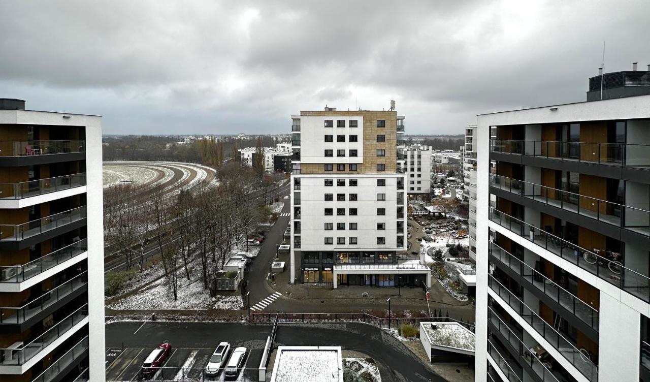Apartament Lotnisko Chopina Warsaw Airport エクステリア 写真