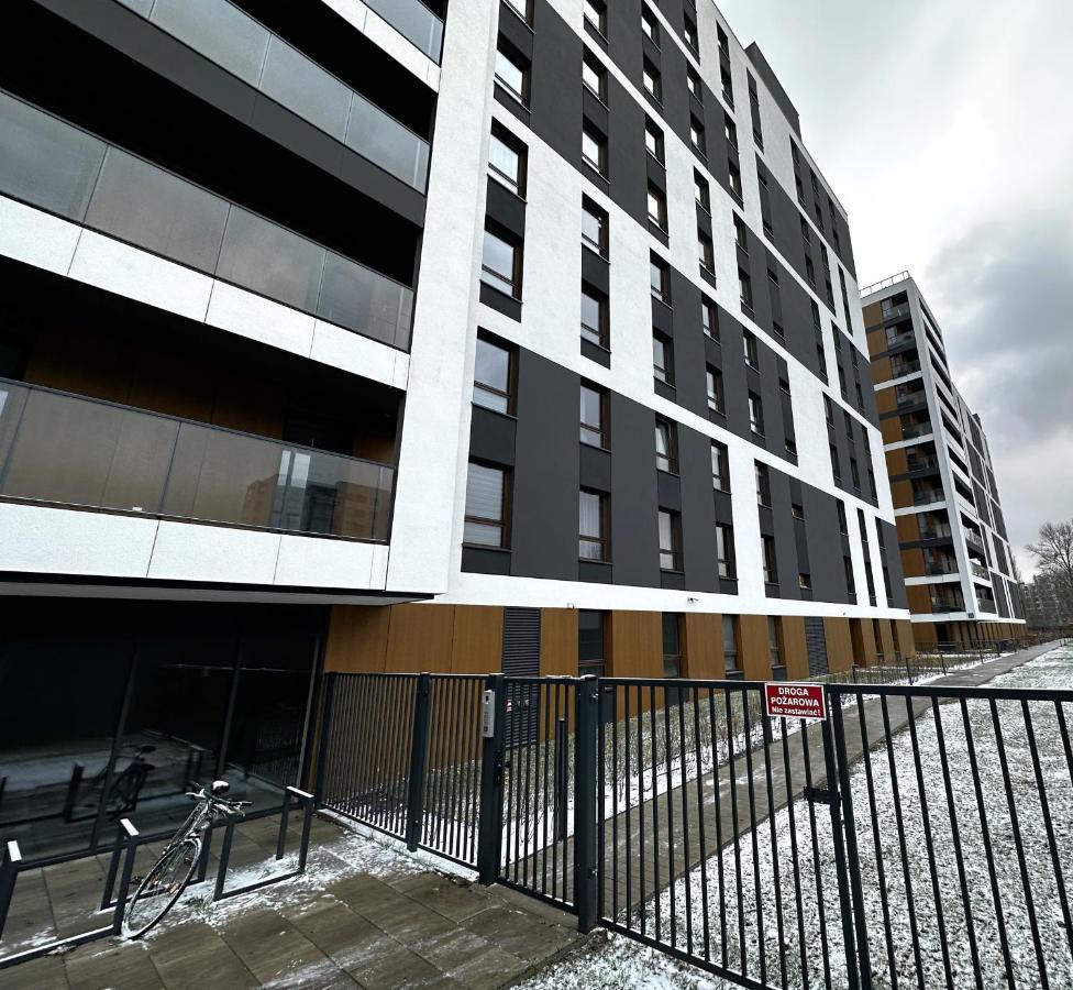 Apartament Lotnisko Chopina Warsaw Airport エクステリア 写真