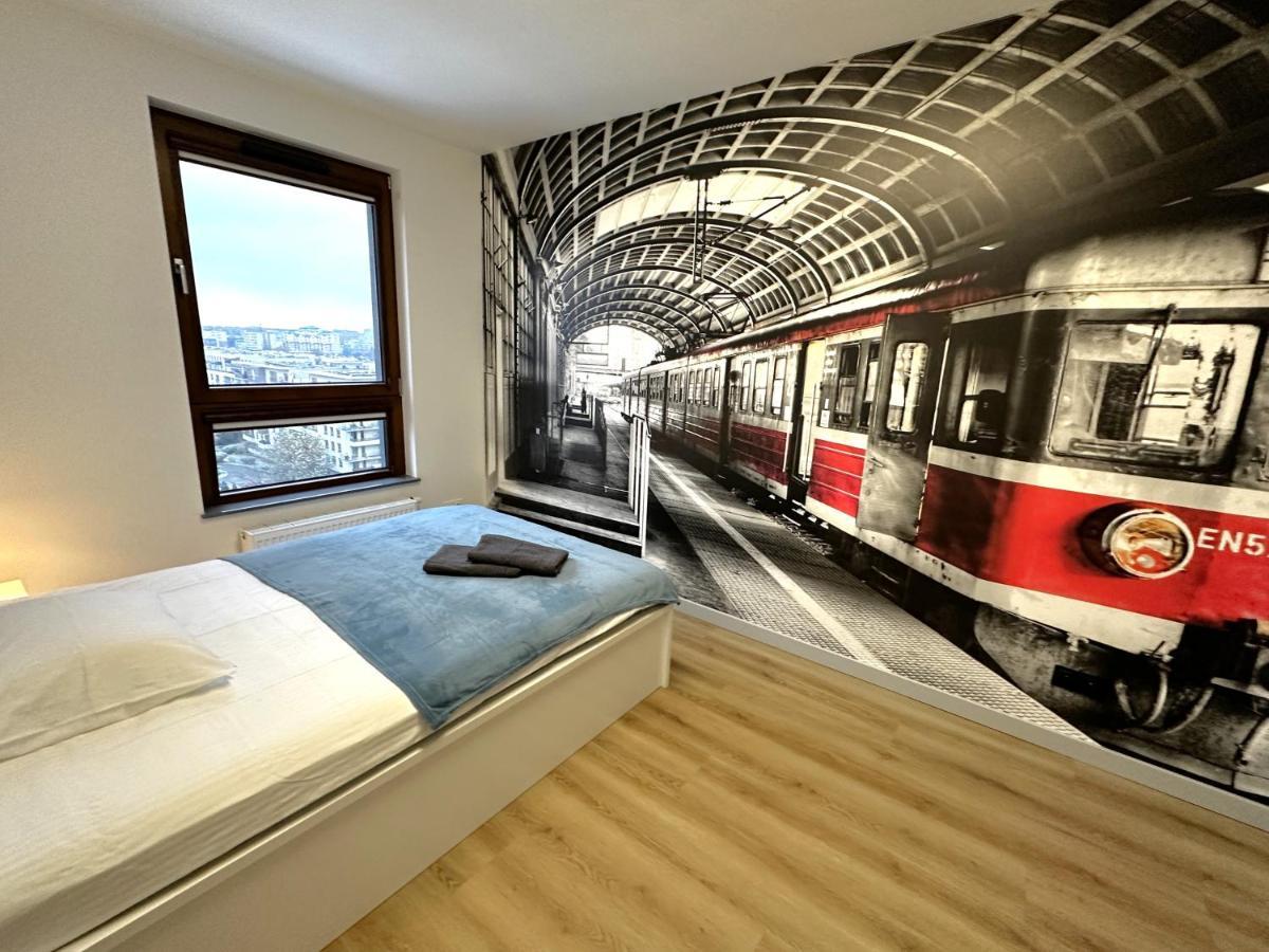 Apartament Lotnisko Chopina Warsaw Airport エクステリア 写真